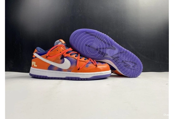 Perple CT0856-801 O-W Dunk SB White Nike  x Orange Low 0325